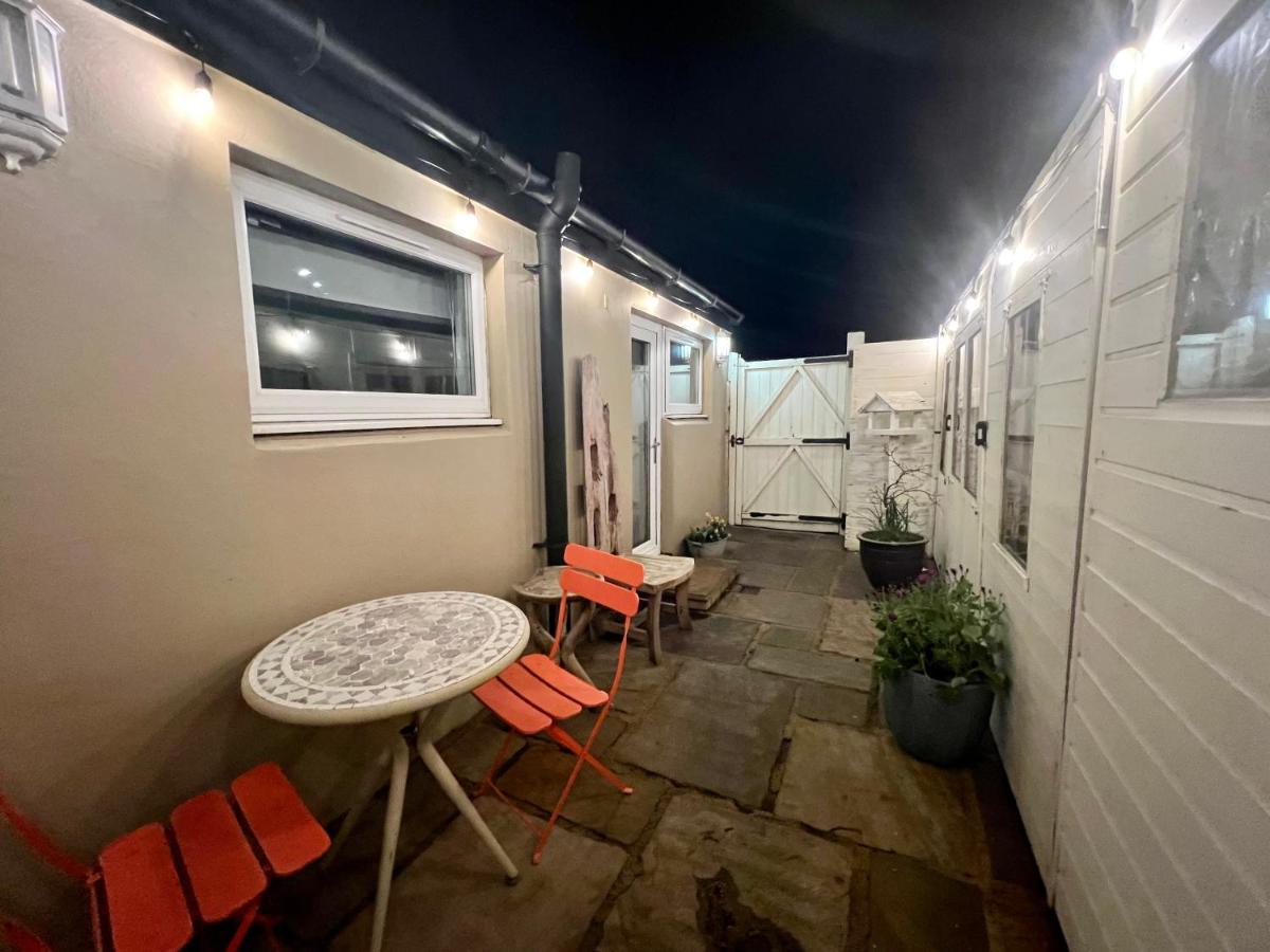 Bythesea Guest House Ayr Exteriör bild